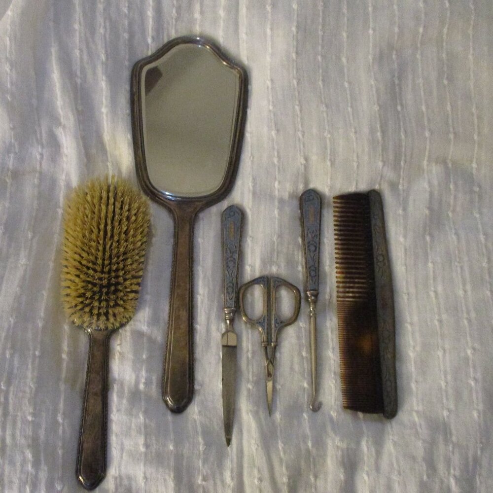 Vintage 1920s sterling 6 piece vanity/dresser set - Picture 11 of 11